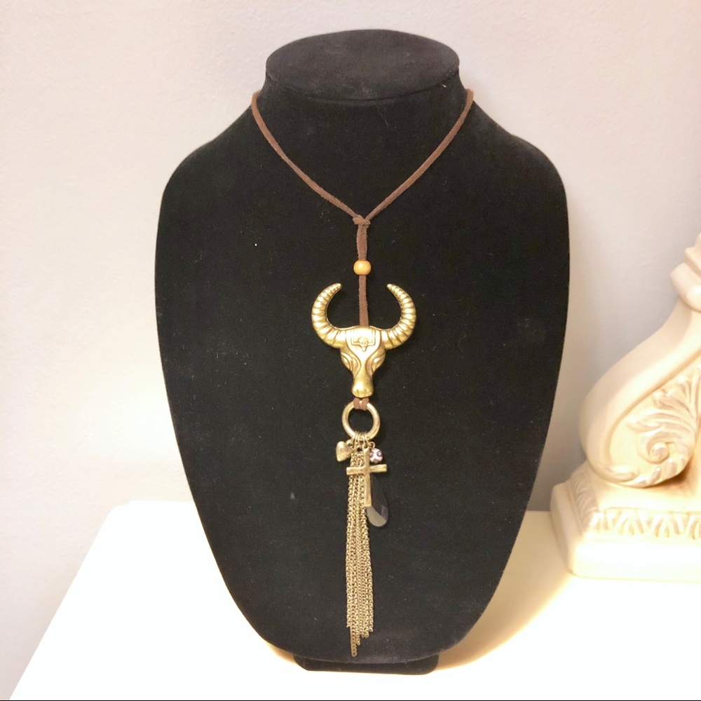 TRENDY Bull Horn Necklace